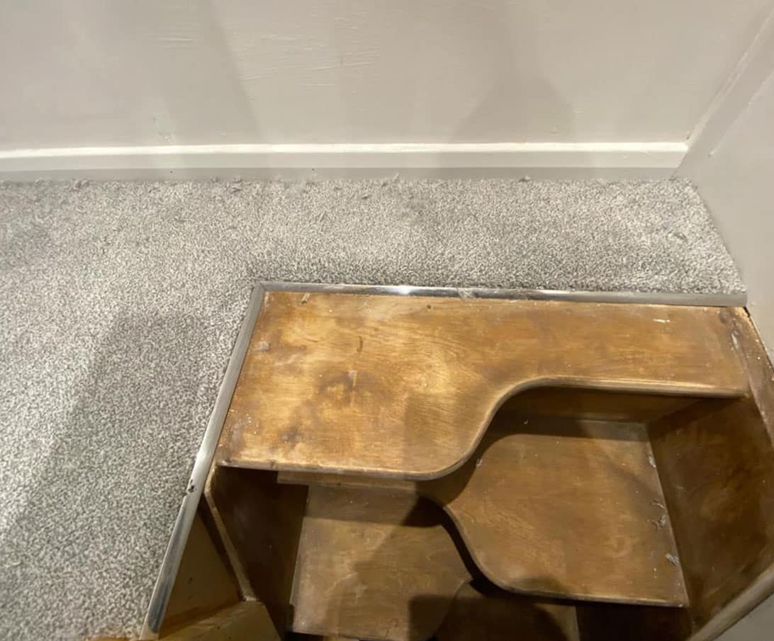 We are experienced, friendly and professional flooring specialists working across Chesterfield and surrounding areas.